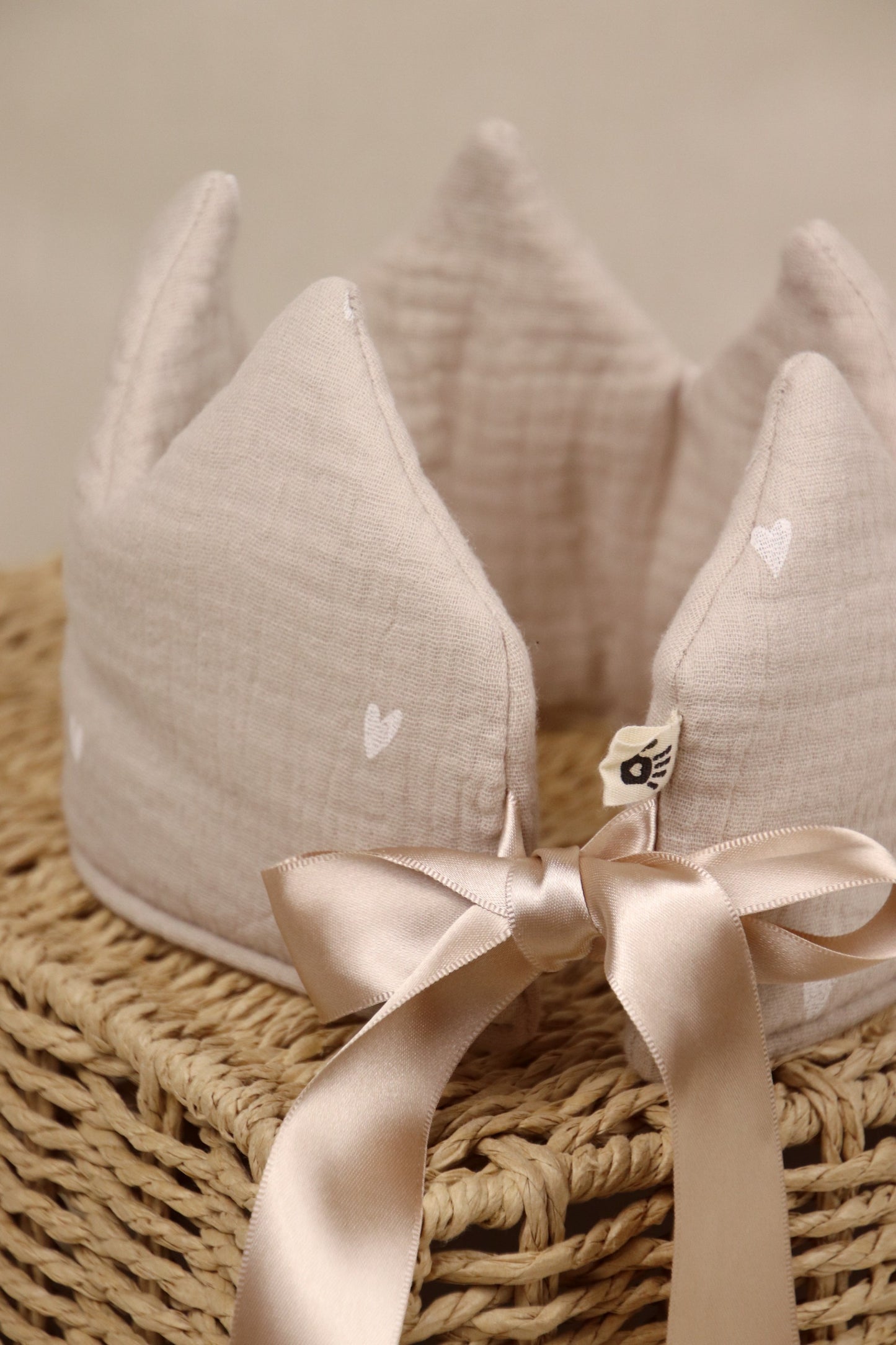 Kroontje Grijs met hartjes