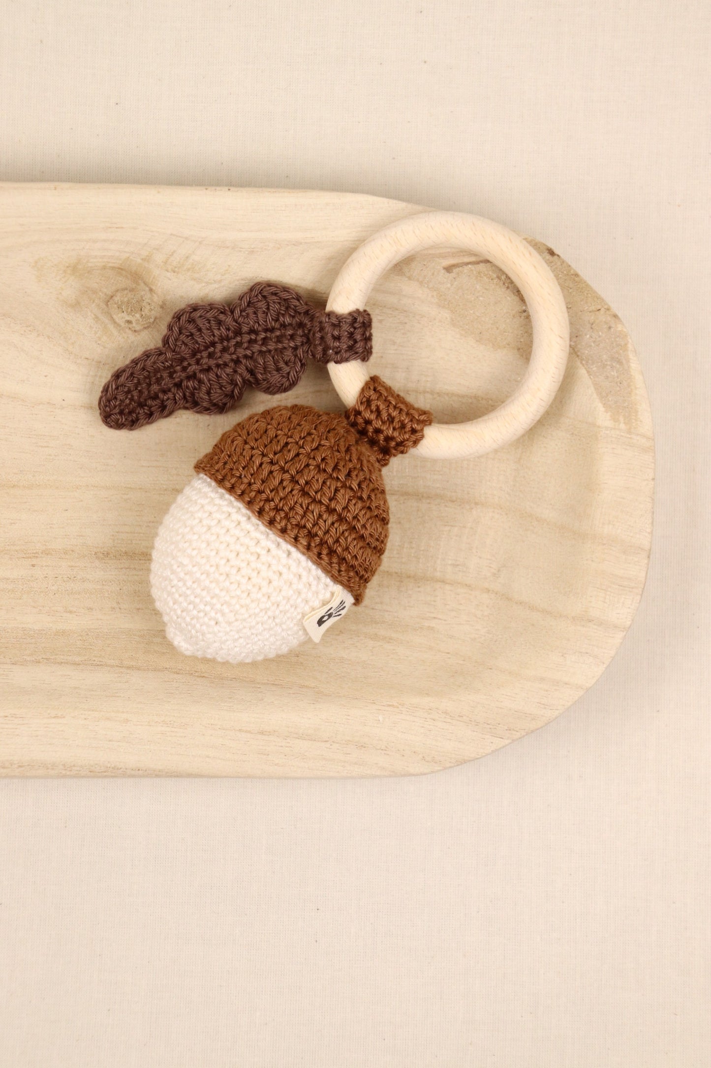 Eikeltjesrammelaar Roomwit/Roestbruin