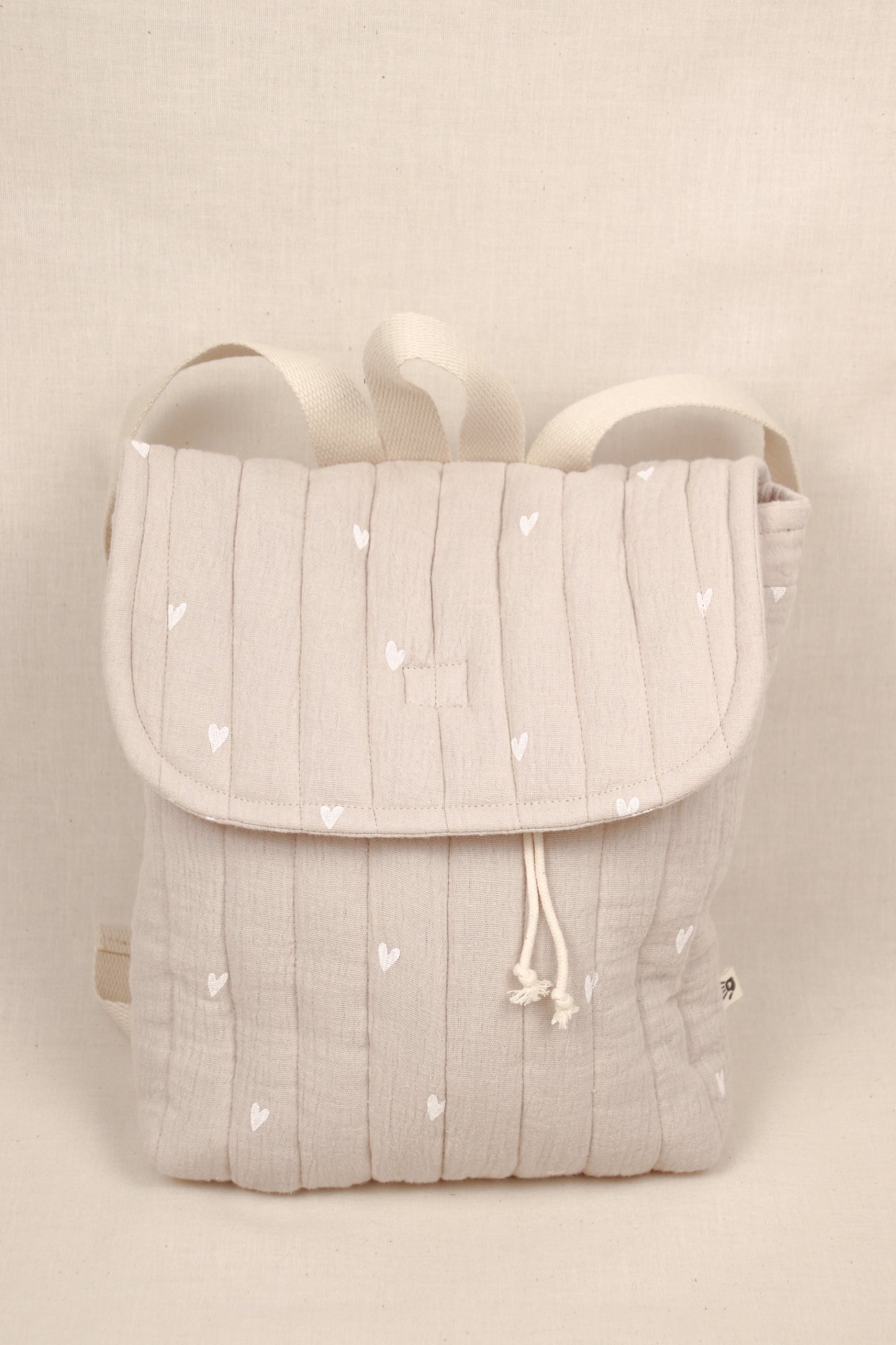 Rugzakje Grijs met hartjes