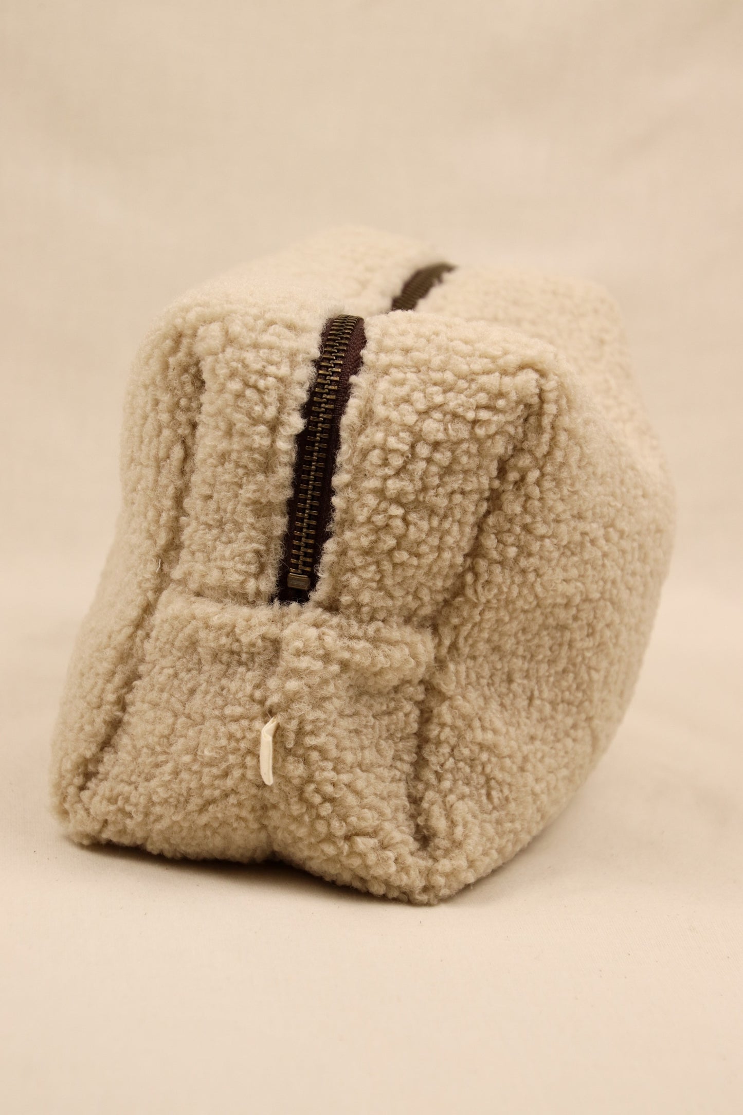 Toilettas Teddy Beige (donkere rits)