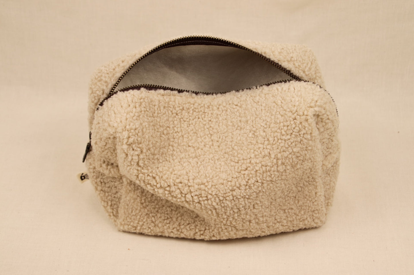 Toilettas Teddy Beige (donkere rits)